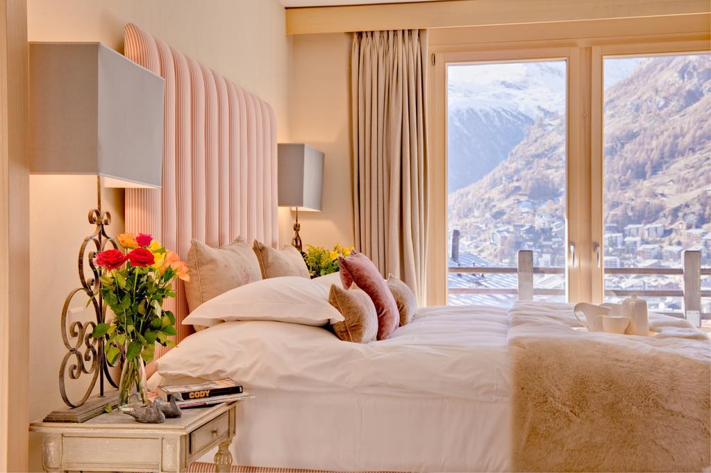 Chalet Grace Villa Zermatt Room photo